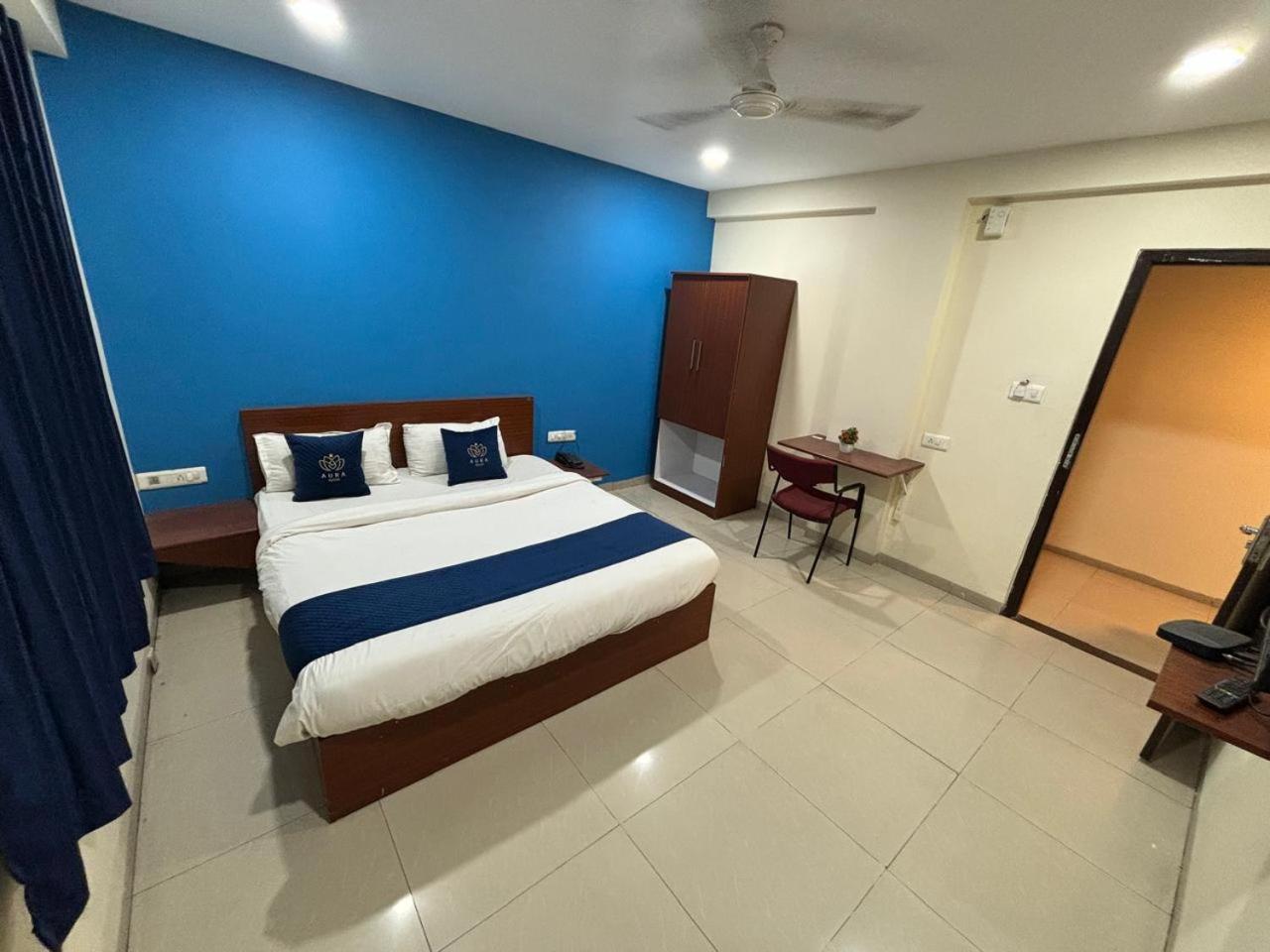Hotel Aura Inn Indore Exterior foto